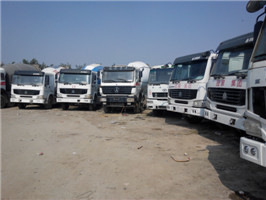 出售歐曼德龍二手混凝土攪拌車，手續(xù)齊全，江蘇南京地區(qū)優(yōu)惠轉(zhuǎn)讓